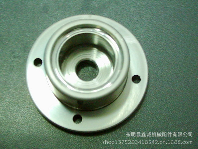 我公司加工多種機(jī)械配件零件。質(zhì)量保證。價(jià)格低廉、