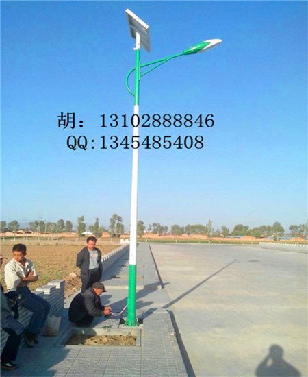 太陽(yáng)能路燈9.jpg